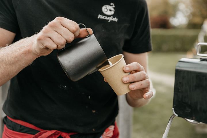 Koffiefiets in actie